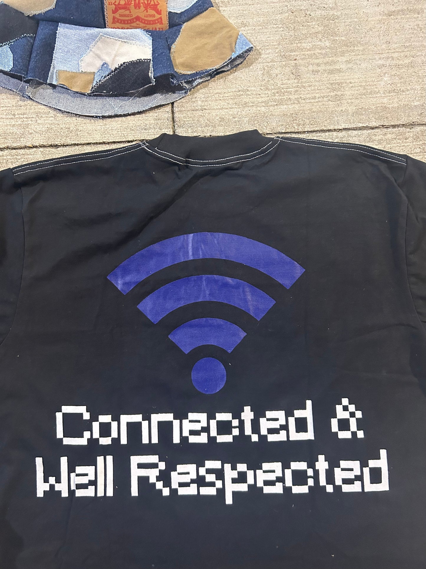 Lost Connection Tee